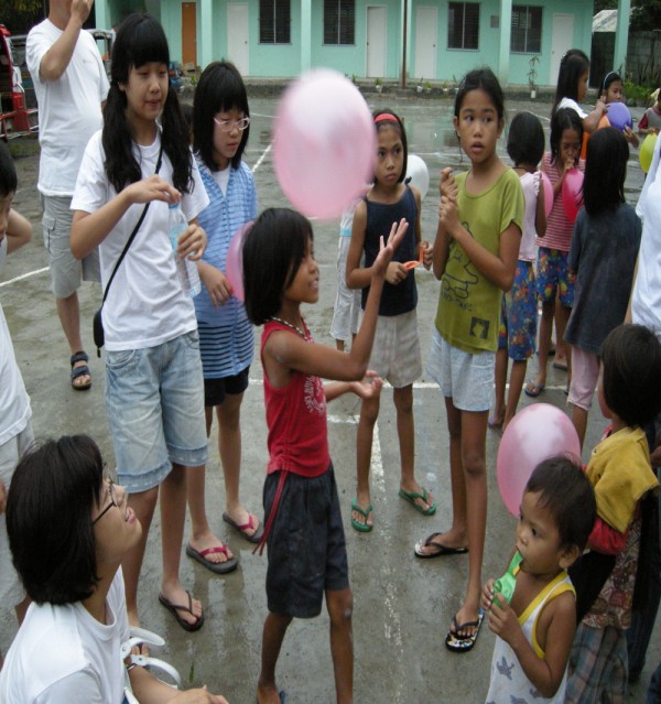 필리핀2차어린이 024.jpg
